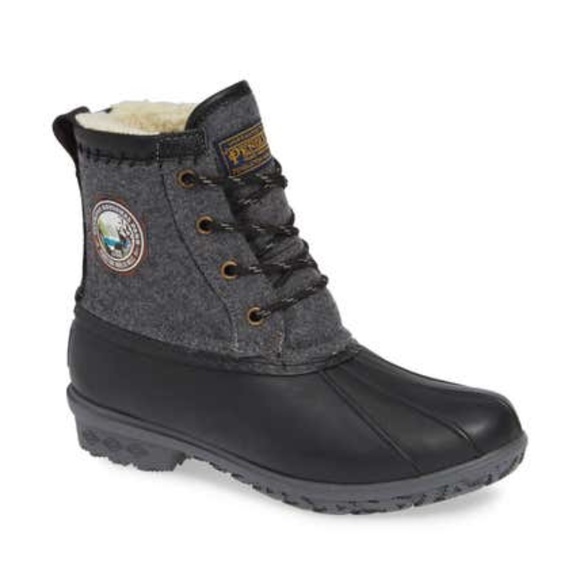 Pendleton Olympia National Park Duck Boot - Picture 1 of 16
